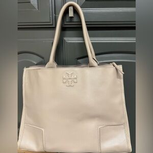 Tory Burch Ella Leather Tote in French Gray